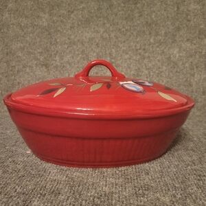 Tracy Jolly Old Snowy Casserole Dish With Lid